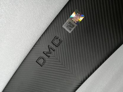 Aileron arrière en fibre de carbone de DMC pour Aston Martin DBS V12 Coupé et Volante (2018-2025)