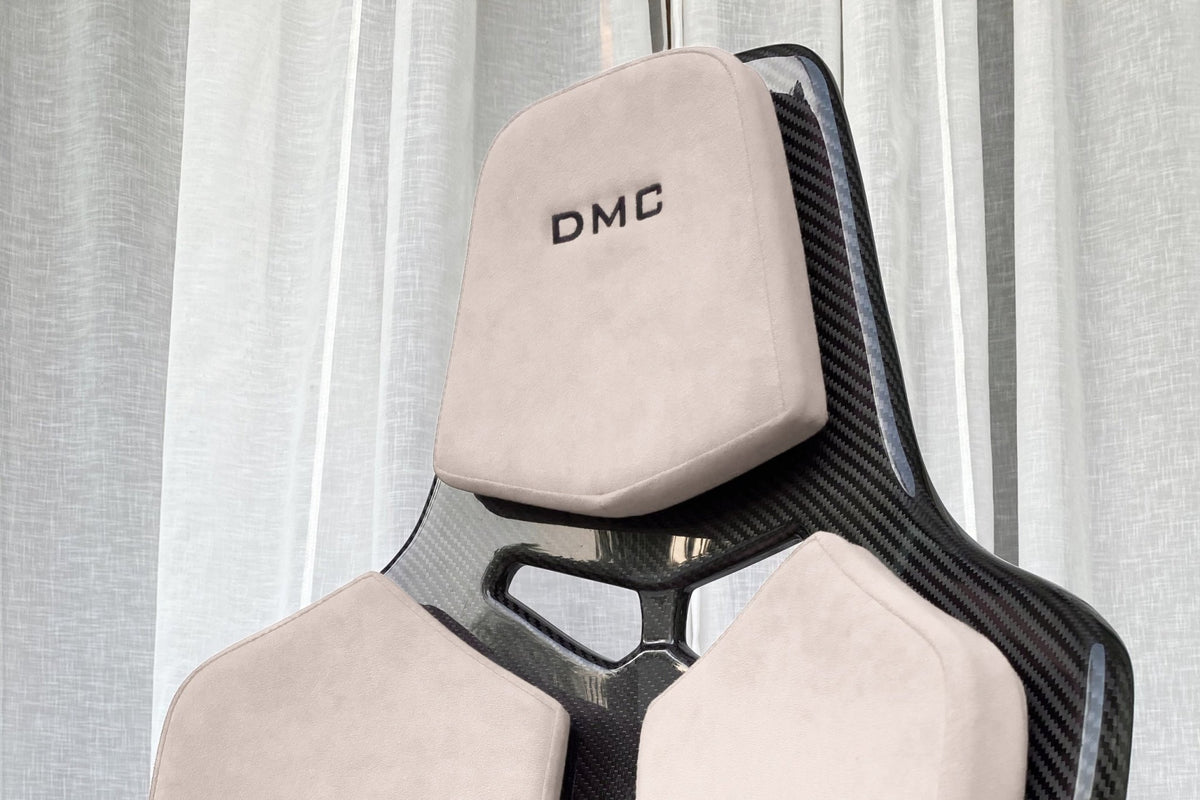 Siège de course en fibre de carbone DMC – Fabrication de précision, conçue pour les performances des supercars - KDMPARTS EUROPE TUNING STORE