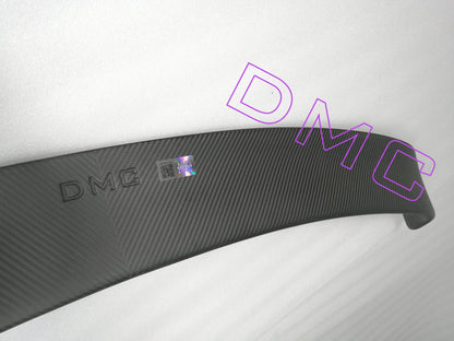 Aileron arrière en fibre de carbone de DMC pour Aston Martin DBS V12 Coupé et Volante (2018-2025)