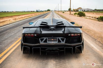 Carbon fiber engine cover "E-GT" DMC for Lamborghini Aventador Coupé and Roadster