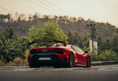 DMC:n hiilikuituinen "STO" takapuskuri diffuusorilla muuttaa alkuperäisen Lamborghini Huracan STO Coupé- ja Spyder-mallin Super Trofeo Omologatoksi