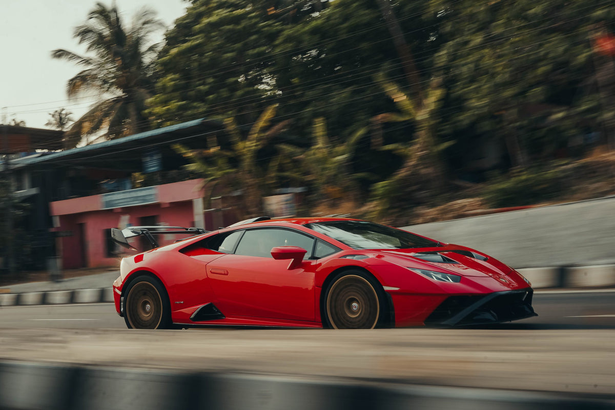 Capó delantero de fibra de carbono « STO » de DMC para Lamborghini Huracan STO Coupé y Spyder, transforma en Super Trofeo Homologado