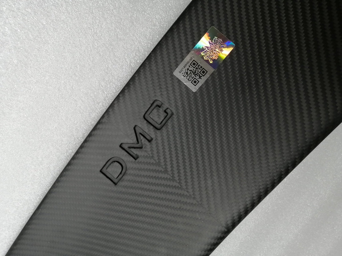 Aileron arrière en fibre de carbone de DMC GT pour Ferrari 812 SF et GTS - KDMPARTS EUROPE TUNING STORE