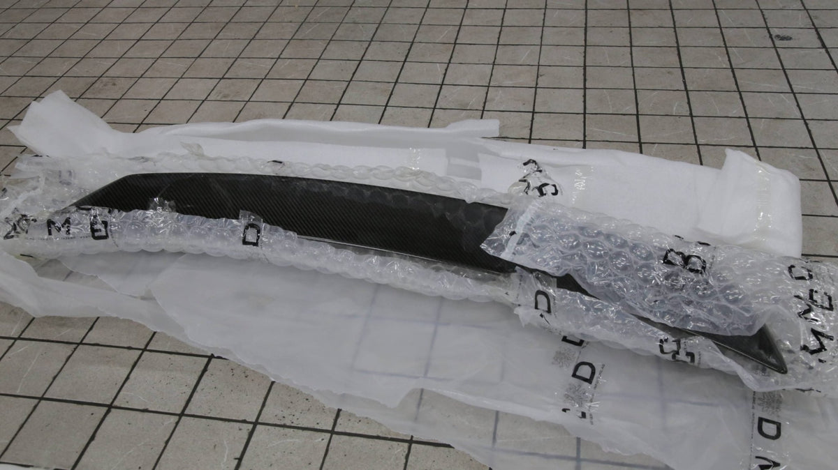 Aileron de coffre en fibre de carbone de DMC pour Rolls Royce Ghost Black badge Série 1 et 2 - KDMPARTS EUROPE TUNING STORE