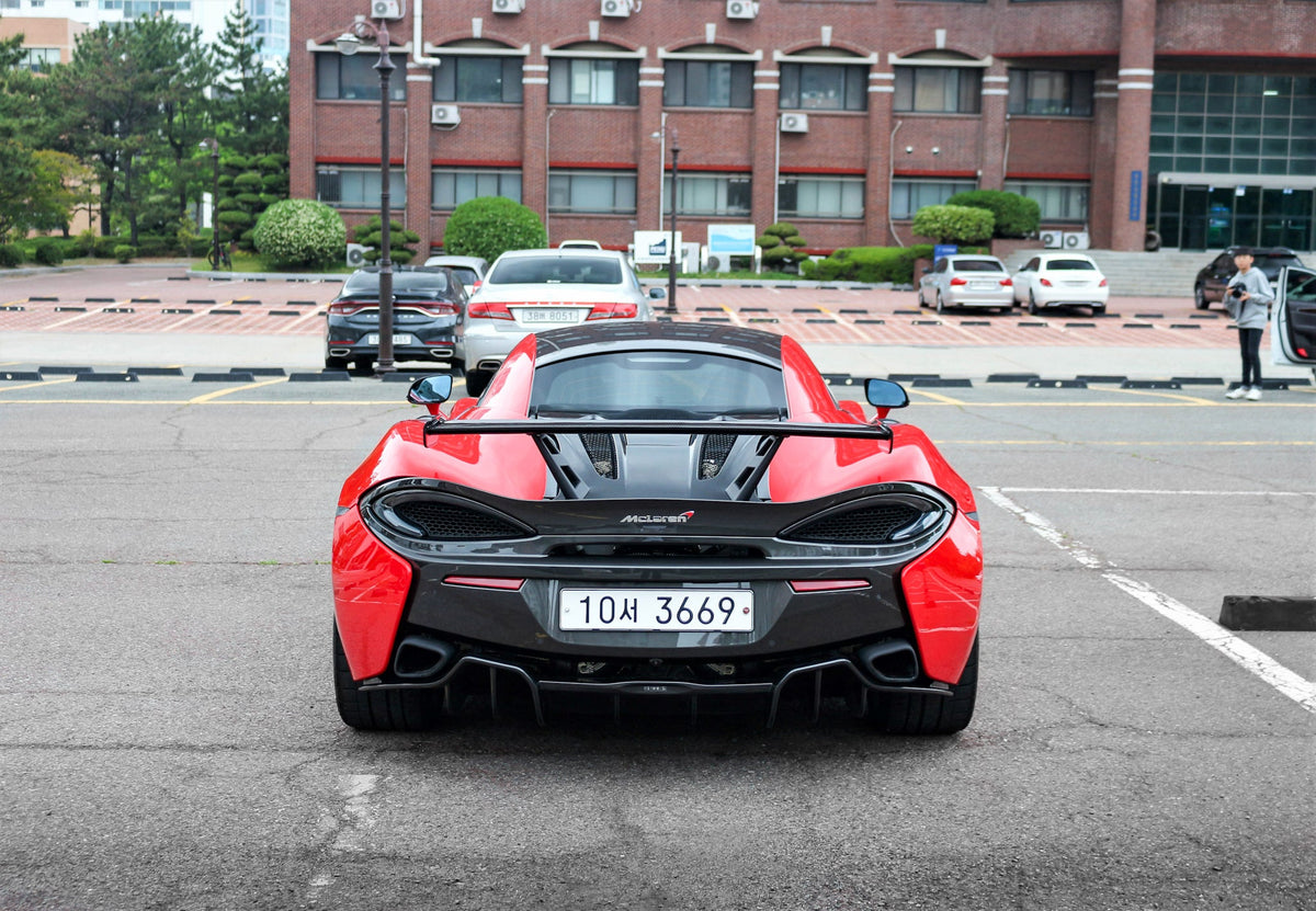 Aileron spoiler arrière en fibre de carbone de DMC pour McLaren 570S 540C et 570 GT Coupé et Spider d'origine - KDMPARTS EUROPE TUNING STORE