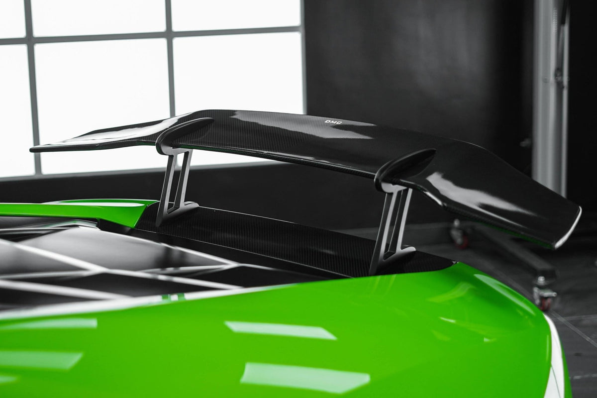 Aileron spoiler arrière en fibre de carbone « Performante » de DMC pour Lamborghini Huracan Coupé et Spyder d'origine - KDMPARTS EUROPE TUNING STORE