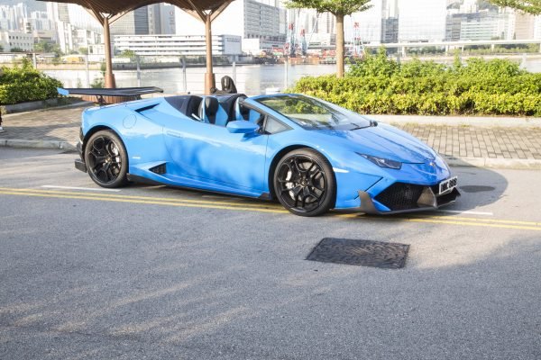 Bas de caisse latéraux en fibre de carbone de DMC pour Lamborghini Huracan, EVO et Performante Coupé et Spyder d'origine - KDMPARTS EUROPE TUNING STORE