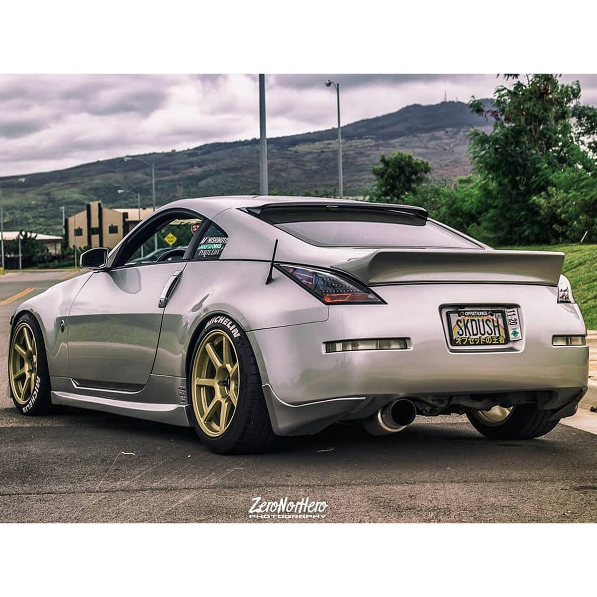 Bas de caisse latéraux pour Nissan 350Z 2003 - 2008 Style Nismo V3 polyuréthane - KDMPARTS EUROPE TUNING STORE