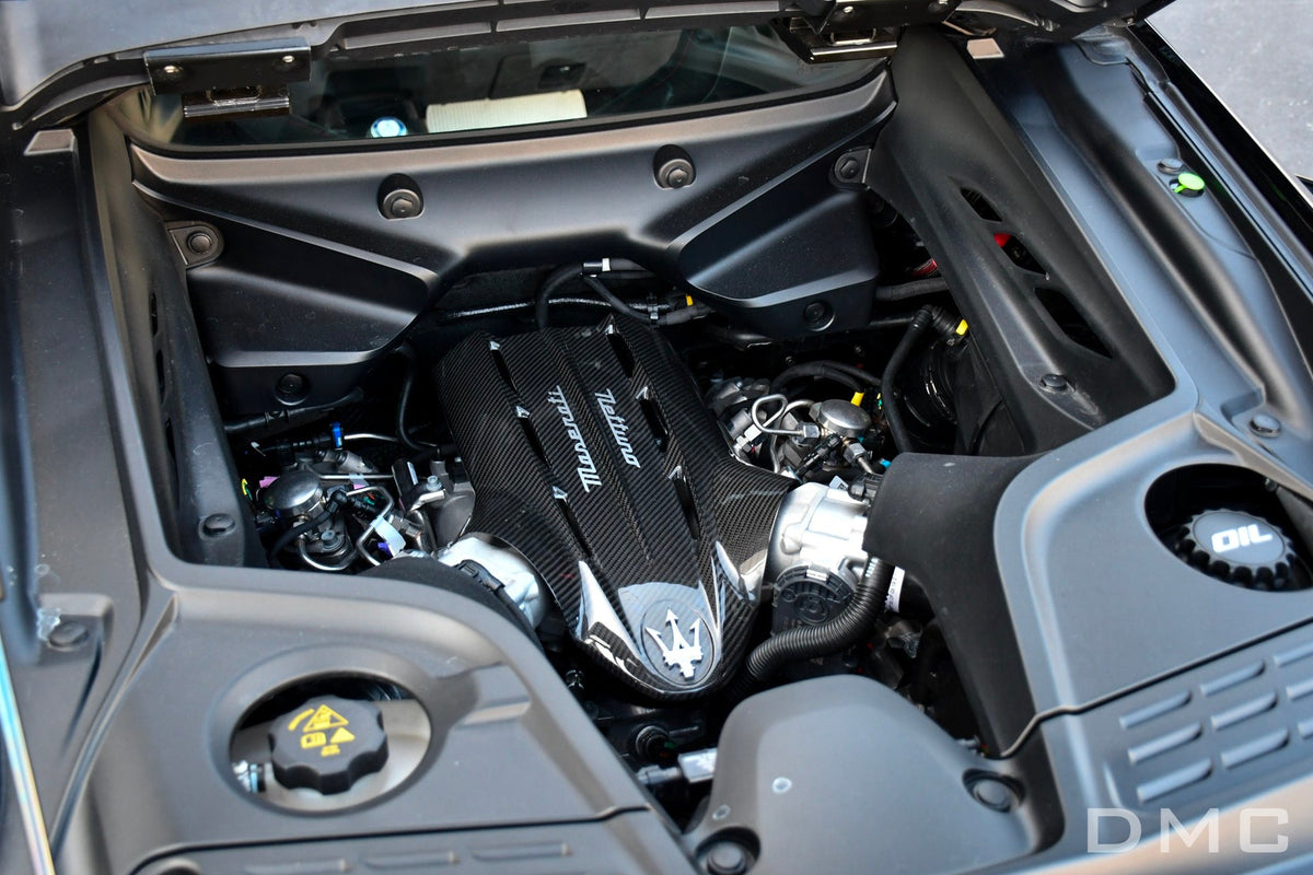 Caches de compartiment moteur en fibre de carbone de DMC pour Maserati MC20 Coupé et Spider Cielo - KDMPARTS EUROPE TUNING STORE