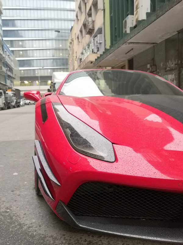Capot avant en fibre de carbone « Spéciale » de DMC pour Ferrari 488 GTB Coupé et Spider - KDMPARTS EUROPE TUNING STORE