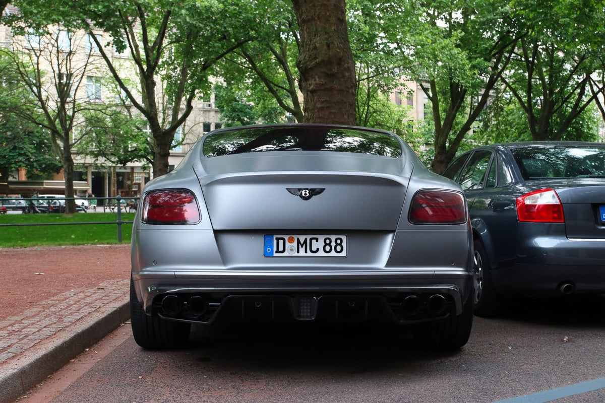 Diffuseur arrière en fibre de carbone de DMC pour Bentley Continental GT Coupé et GTC Cabriolet (2016 - 2017) - KDMPARTS EUROPE TUNING STORE