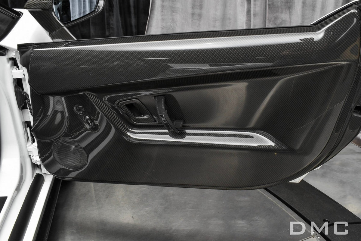 Ensemble de panneaux de porte en fibre de carbone « Superleggera » DMC pour Lamborghini Gallardo Coupé et Spyder d'origine - KDMPARTS EUROPE TUNING STORE