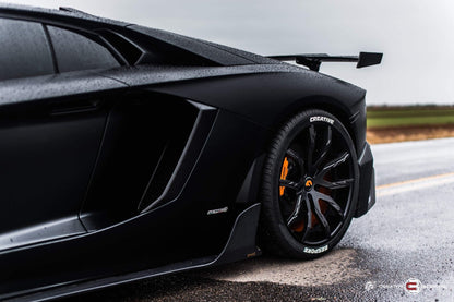 Jupes latérales en fibre de carbone « E - GT » DMC pour Lamborghini Aventador Coupé et Roadster d'origine - KDMPARTS EUROPE TUNING STORE