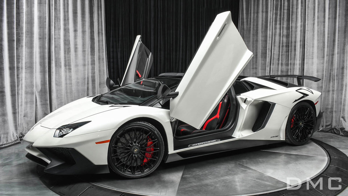 Kit carrosserie en fibre de carbone « SV LP750 » de DMC pour Lamborghini Aventador Coupé et Roadster d'origine - KDMPARTS EUROPE TUNING STORE