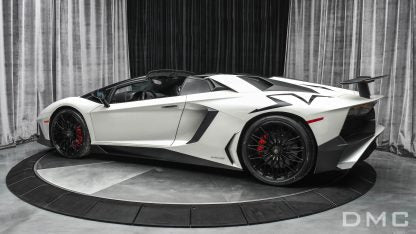 Kit carrosserie en fibre de carbone « SV LP750 » de DMC pour Lamborghini Aventador Coupé et Roadster d'origine - KDMPARTS EUROPE TUNING STORE
