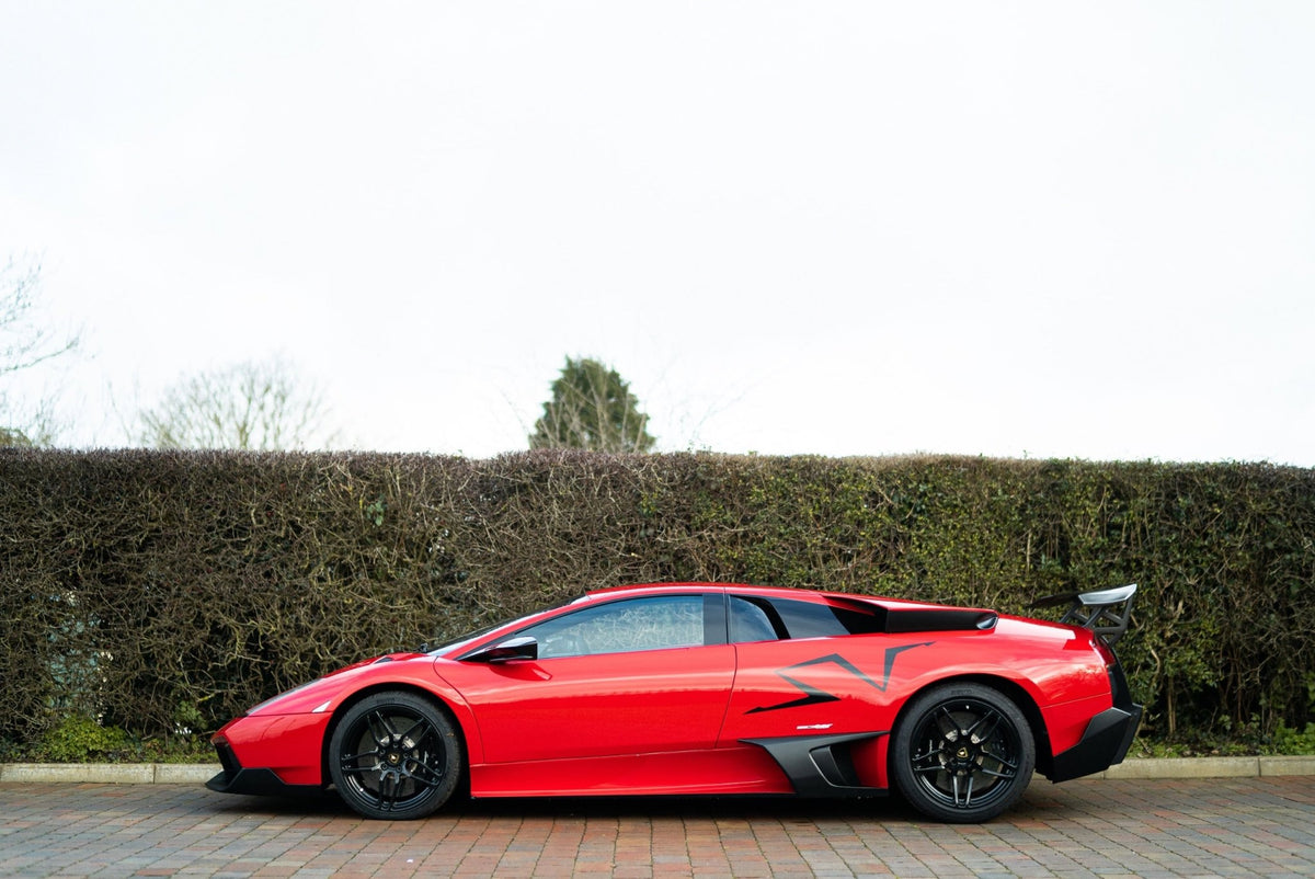 Kit carrosserie en fibre de carbone « SV / Superveloce » de DMC pour Lamborghini Murcielago Coupé et Roadster d'origine - KDMPARTS EUROPE TUNING STORE
