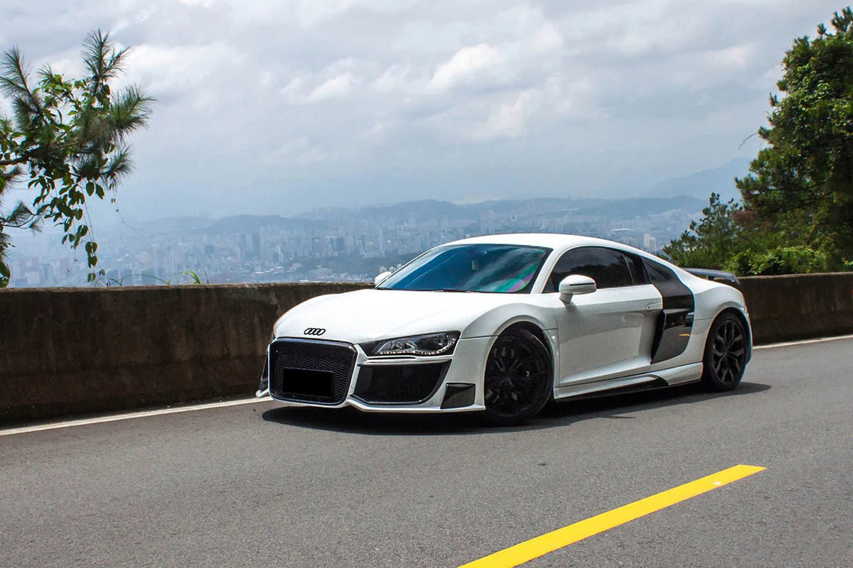 Kit carrosserie en plastique renforcé de fibres pour Audi R8 Coupé et Spyder (2006 - 2015) - KDMPARTS EUROPE TUNING STORE