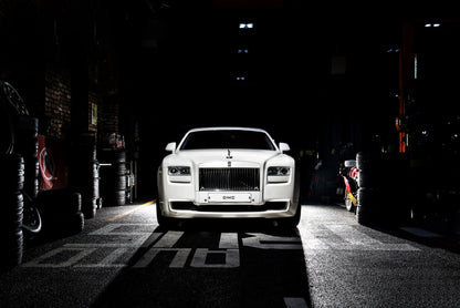 Lames de pare chocs avant en fibre de carbone forgée Black Badge de DMC pour Rolls Royce Ghost Série 1 et 2 - KDMPARTS EUROPE TUNING STORE