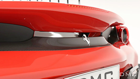 Panneau central arrière en fibre de carbone « Pista » de DMC pour Ferrari 488 Pista Coupé et Spider - KDMPARTS EUROPE TUNING STORE