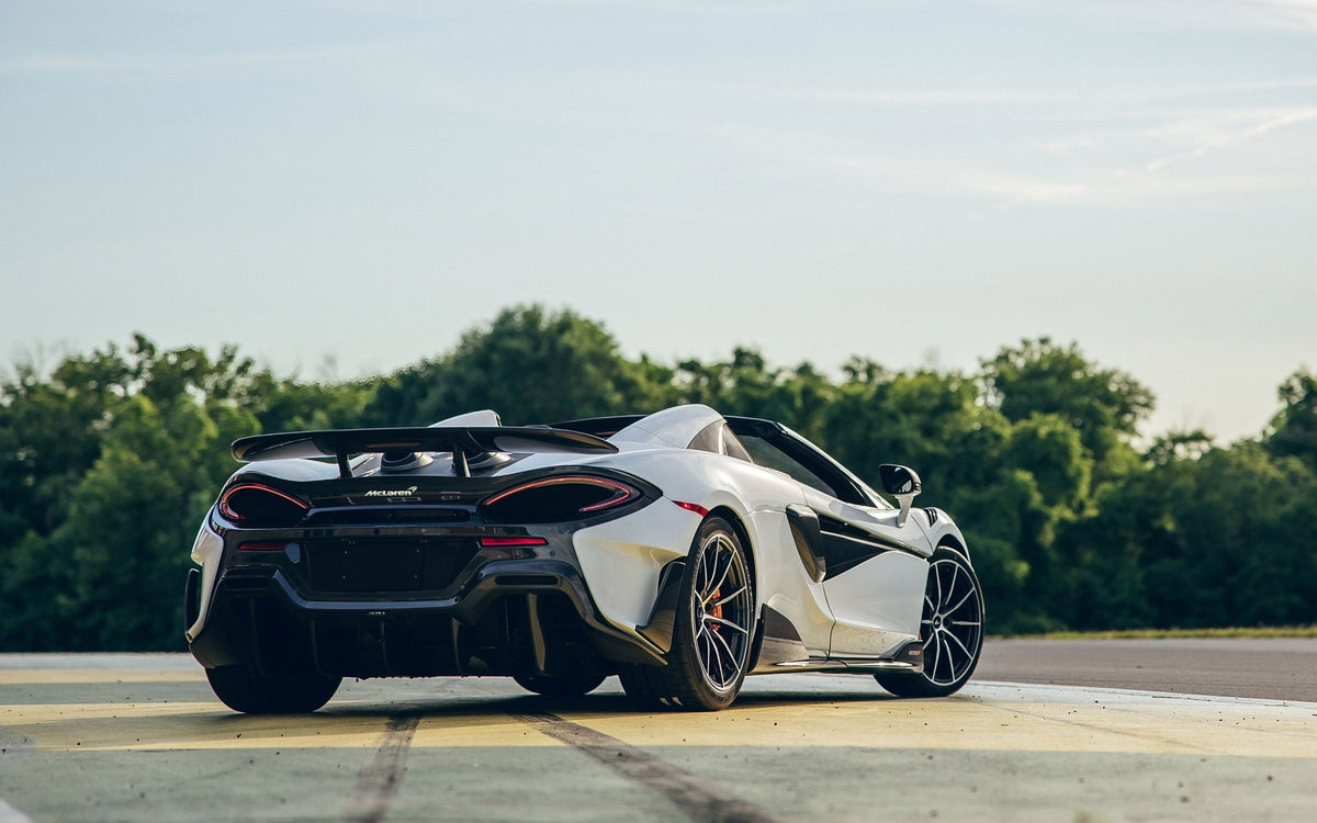 Pare chocs arrière avec diffuseur en fibre de carbone de DMC pour McLaren 600LT (compatibles avec 540c, 570s et 570 GT) - KDMPARTS EUROPE TUNING STORE
