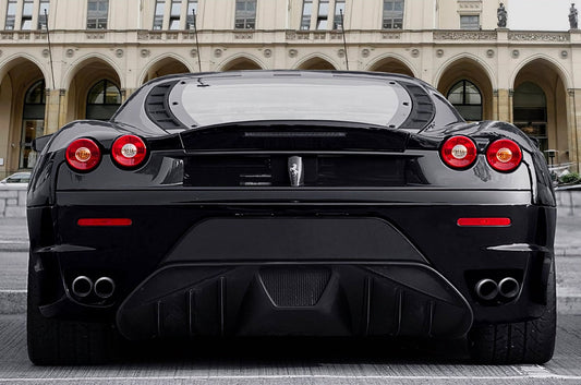 Pare chocs arrière avec diffuseur et calandre supérieure en fibre de carbone forgée style Scuderia de DMC pour Ferrari F430 Coupé et Spyder d'origine - KDMPARTS EUROPE TUNING STORE