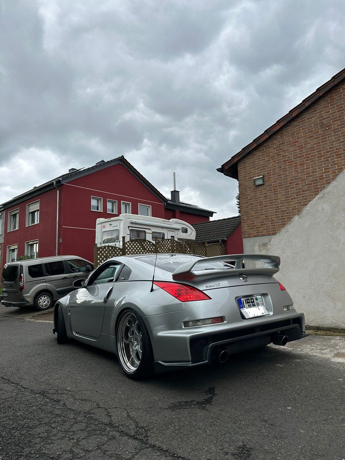 Pare chocs arrière pour Nissan 350Z look Nismo V3 avec grille en ABS intégrée - KDMPARTS EUROPE TUNING STORE