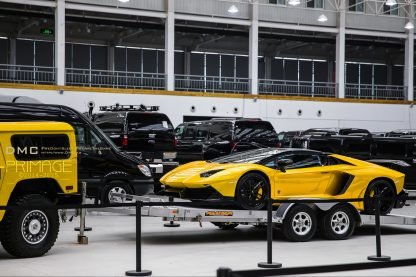 Pare chocs avant en fibre de carbone « 50e anniversaire » DMC pour Lamborghini Aventador d'origine - KDMPARTS EUROPE TUNING STORE