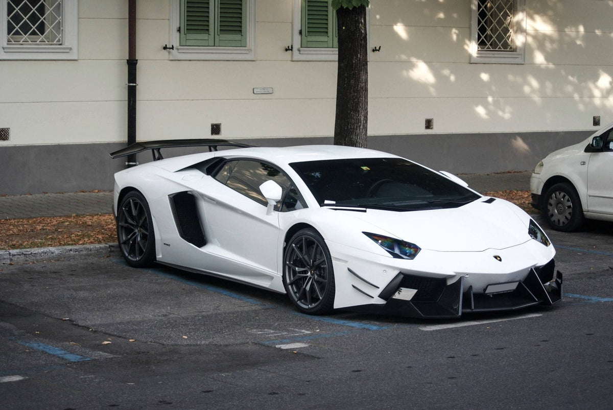 Pare chocs avant en fibre de carbone Aventador « SV - E » DMC Lamborghini Coupé et Roadster d'origine - KDMPARTS EUROPE TUNING STORE