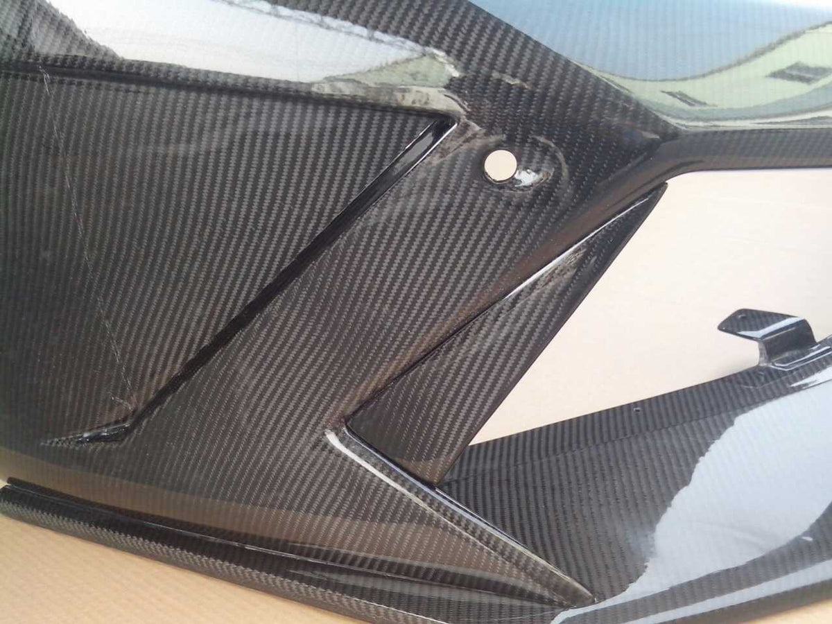 Pare chocs avant en fibre de carbone « Omaggio » de DMC pour Lamborghini Huracan Coupé et Spyder d'origine - KDMPARTS EUROPE TUNING STORE