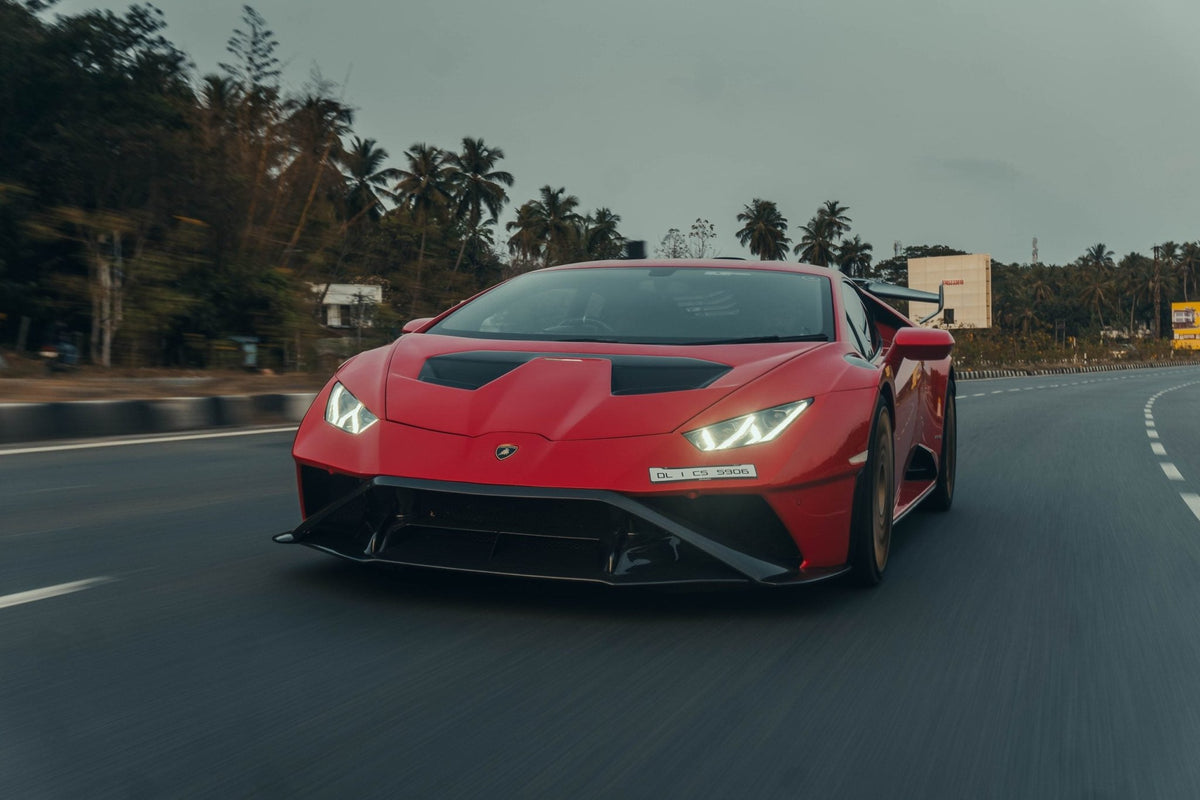 Pare chocs avant en fibre de carbone STO de DMC pour Lamborghini Huracan Coupé et Spyder d'origine - KDMPARTS EUROPE TUNING STORE