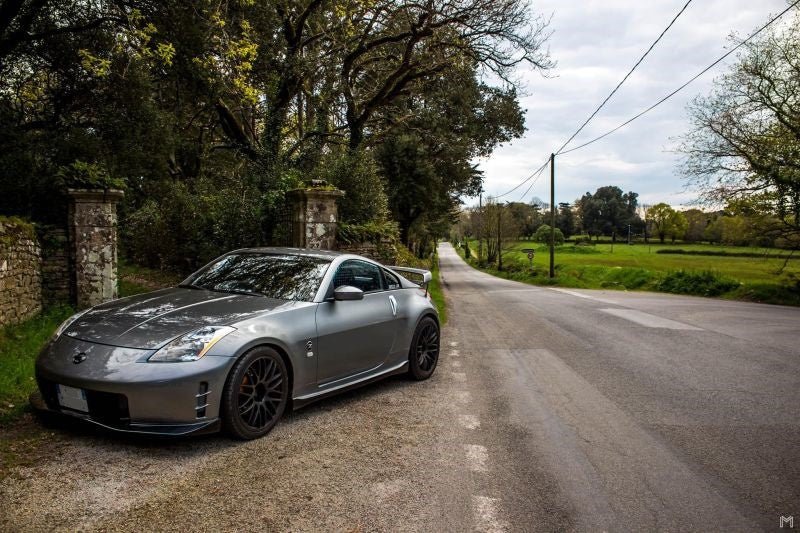 Pare chocs avant pour Nissan 350Z 2003-2009 look V3 avec grille en ABS intégrée - KDMPARTS EUROPE TUNING STORE