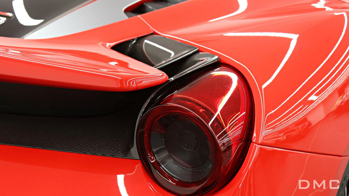 Prises d'air arrière en fibre de carbone de DMC pour Ferrari 488 Pista Coupé et Spider - KDMPARTS EUROPE TUNING STORE
