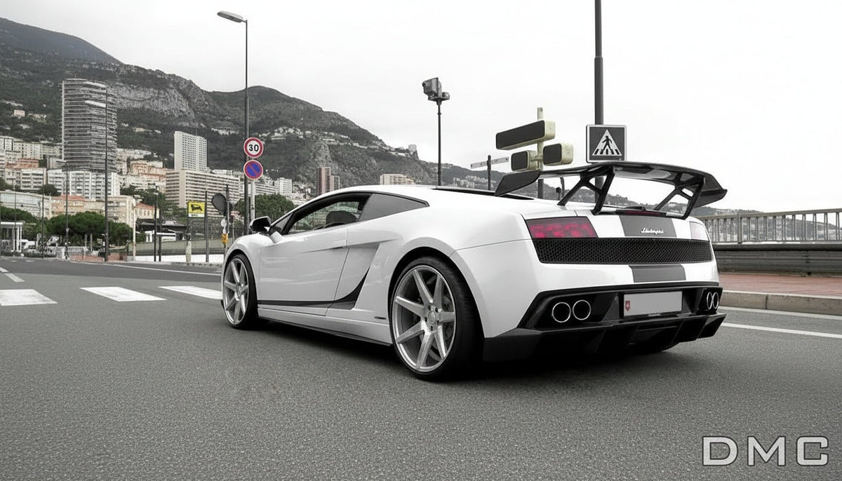 Spoiler arrière en fibre de carbone « Aperture 1.0 » DMC pour Lamborghini Gallardo Coupé et Spyder d'origine - KDMPARTS EUROPE TUNING STORE