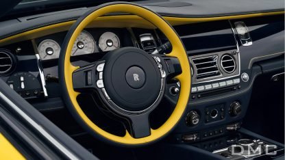 Volant en fibre de carbone forgée et cuir de DMC pour Rolls Royce Dawn Black Badge ( Équivalent à la pièce d'origine constructeur) - KDMPARTS EUROPE TUNING STORE