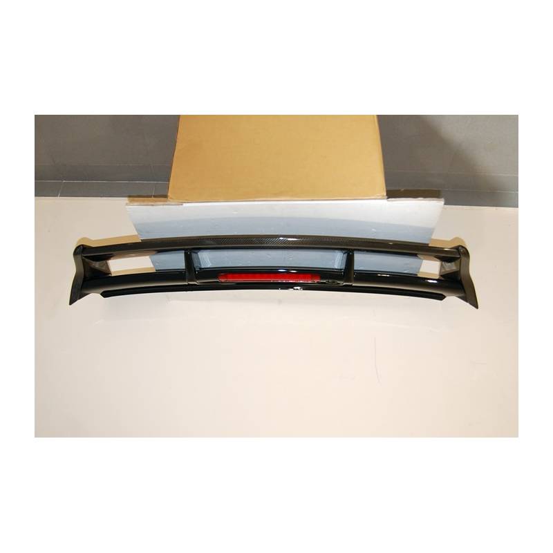 Aileron Spoiler Ford Focus '08 RS en carbone - KDMPARTS EUROPE TUNING STORE